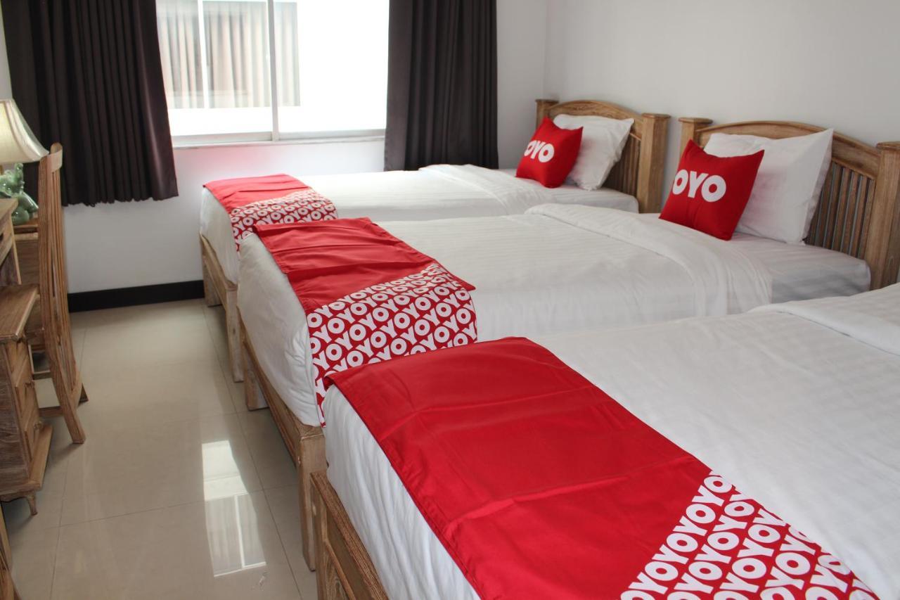 Oyo 75409 Premium The Family Hotel Chiang Mai Exterior photo